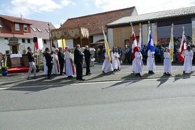 Bittprozession am Pfingstmontag (Foto: Karl-Franz Thiede)